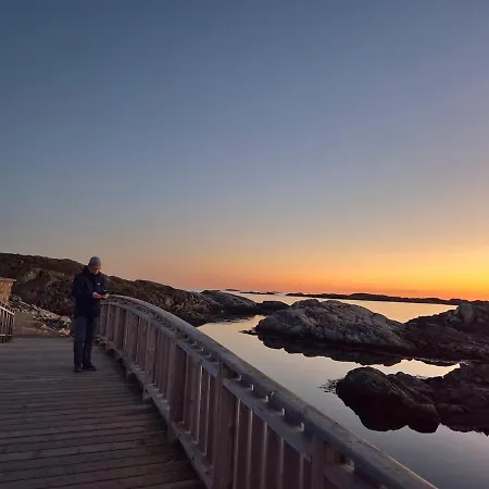 펜션 With Beautiful Sea Views, 크리스티안산